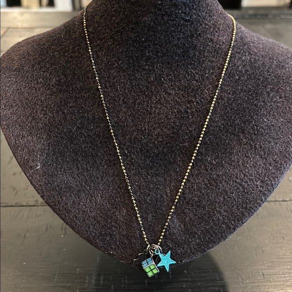 Claire’s Retro Rubiks Cube Y2K Geek Sheek Star Pendant Ball Chain Necklace - Picture 2 of 8